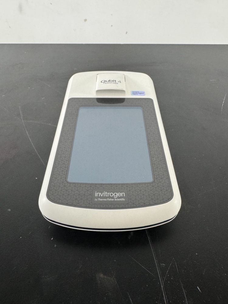 Image of Invitrogen Qubit 4 Fluorometer